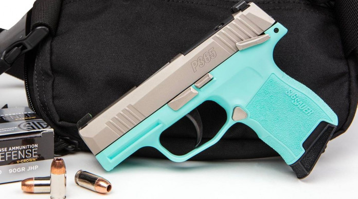 Sig Sauer P365 Robin’s egg blue, la pistola microcompatta celeste