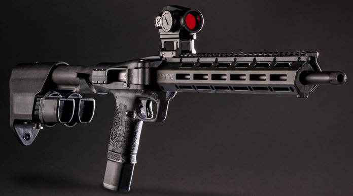 Smith & Wesson M&P Fpc, la carabina in calibro da pistola con calcio collassabile