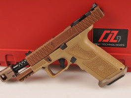 Zev Oz9 Craighead, in omaggio all’eroe Zev Oz9 Craighead, in omaggio all’eroe