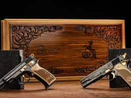 Cz 75 & Colt 1911 Tribute to legends, set di due pistole da collezione Cz 75 & Colt 1911 Tribute to legends, set di due pistole da collezione