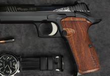 La pistola da difesa Sig Sauer P210 Carry si fa custom La pistola da difesa Sig Sauer P210 Carry si fa custom