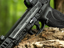La pistola polimerica Smith & Wesson M&P M2.0 10 mm anche Performance center La pistola polimerica Smith Wesson M&P M2.0 10 mm anche Performance center