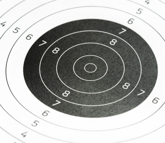 Europei di tiro, due giorni a vuoto per l’Italia Europei di tiro, due giorni a vuoto per l’Italia: bersaglio per tiro a segno