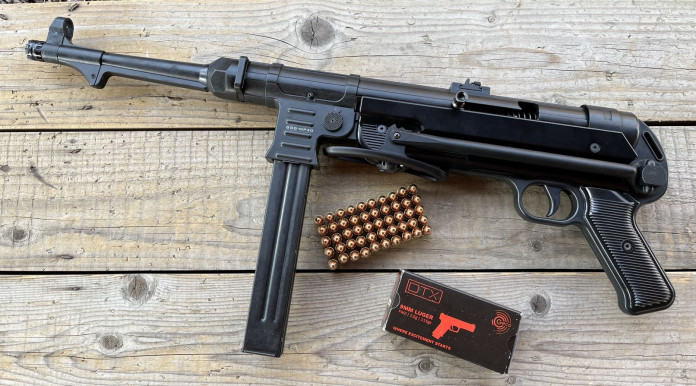 Gsg Mp40 cal. 9×19 mm, un salto nel passato la prova a fuoco