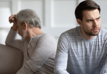 Liti in famiglia e revoca del porto d’armi: la sentenza del Tar Liti in famiglia e revoca del porto d’armi: padre e figlio dopo discussione