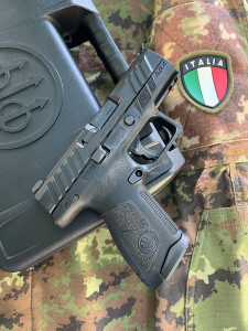 Beretta Apx A1 Compact