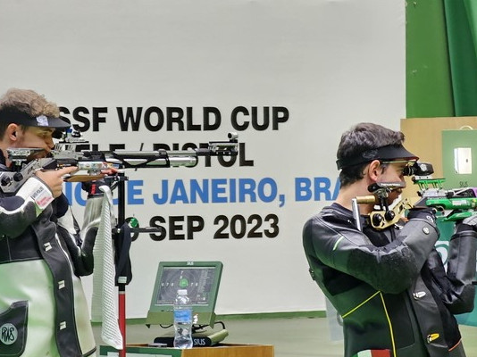 Coppa del mondo di tiro a segno: Italia in testa al medagliere Coppa del mondo di tiro a segno Italia in testa al medagliere