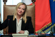 Pacchetto sicurezza: quale stretta sulle armi? Pacchetto sicurezza: quale stretta sulle armi: Giorgia Meloni presiede il consiglio dei ministri