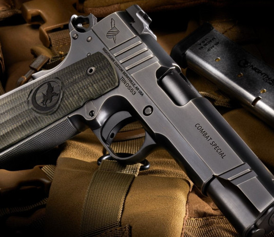 Nighthawk custom Thunder ranch Combat special, una pistola 1911 custom Nighthawk custom Thunder ranch Combat special, una pistola 1911 custom