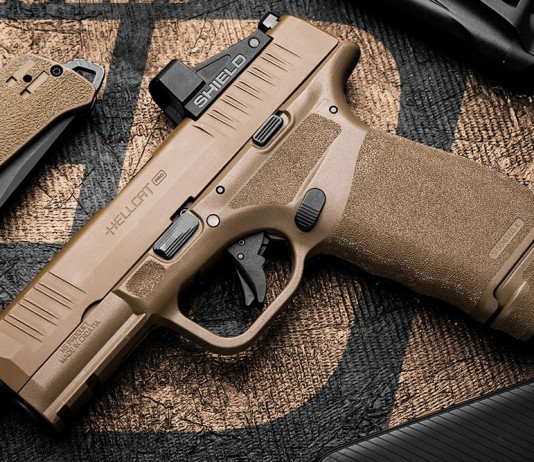 Nuova colorazione per la Springfield Armory Hellcat Pro con canna filettata Nuova colorazione per la Springfield Armory Hellcat Pro con canna filettata
