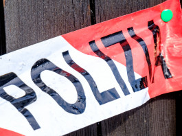 Omicidi di Fidene, Uits prosciolta Omicidi di Fidene, Uits prosciolta; nastro polizia, bianco e rosso