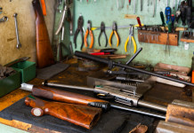 Manutenzione dei fucili: il corso Conarmi Manutenzione dei fucili: il corso Conarmi