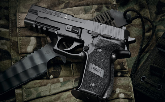 Sig Sauer festeggia il quarantesimo anniversario della P226 Sig Sauer festeggia il quarantesimo anniversario della P226