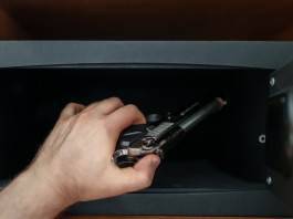 Detenzione di un’arma nella seconda casa: come comportarsi? Detenzione di un’arma nella seconda casa come comportarsi
