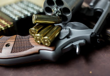 Mercato delle armi in America: la situazione a metà marzo Mercato delle armi in America: la situazione a metà marzo - revolver calibro 44 magnum