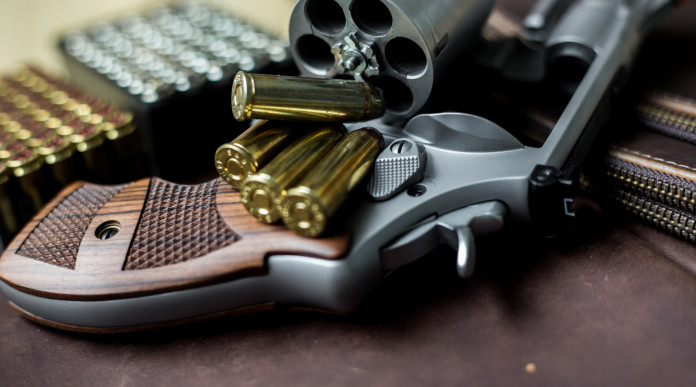 Mercato delle armi in America: la situazione a metà marzo - revolver calibro 44 magnum
