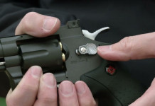 Crosman Snr357 calibro 4,5 mm, la prova del revolver ad aria compressa Crosman Snr357