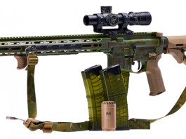 Daniel Defense Tropic Daze, la carabina #13 della Limited Series Daniel Defense Tropic Daze, la carabina #13 della Limited Series