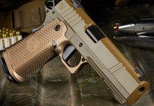 Nighthawk Sand Hawk, una full size custom interamente flat dark earth Nighthawk Sand Hawk, una full size custom interamente flat dark earth