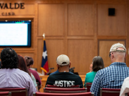 Daniel Defense, Meta e Activision denunciate per la strage di Uvalde Daniel Defense, Meta e Activision denunciati per la strage di Uvalde