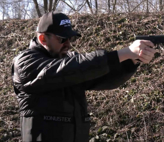 Konustex K-Shot, la giacca imbottita per il tiro dinamico Konustex K-Shot, la giacca imbottita per il tiro dinamico