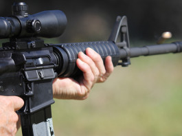 Corte suprema elimina divieto di possedere bump stock Corte suprema elimina divieto di possedere bump stock