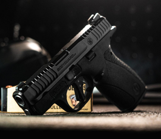 Smith & Wesson ripensa la Bodyguard: ecco la 2.0 Smith & Wesson ripensa la Bodyguard ecco la 2.0
