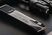 Un caricatore maggiorato per la Sig Sauer P365 calibro 9×19 mm Un caricatore maggiorato per la Sig Sauer P365 calibro 9x19 mm