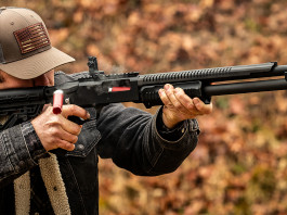 Mossberg introduce 590R e 590RM Mossberg introduce 590R e 590RM