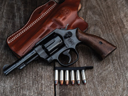 Tre revolver Smith & Wesson nella serie Classic No Lock Tre revolver Smith & Wesson nella serie Classic No Lock