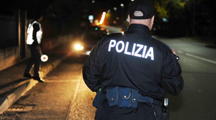 Armi a ufficiali e agenti senza licenza, ok della Camera