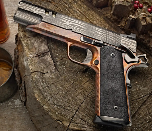 Grinta, sacrificio, successo: la Cabot Guns presenta la Redemption Grinta, sacrificio, successo la Cabot Guns presenta la Redemption