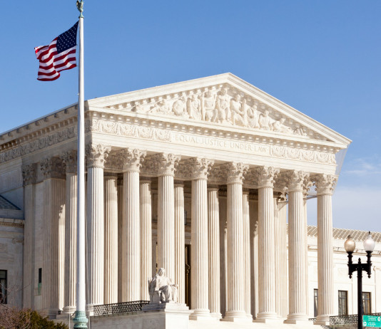 Corte suprema respinge causa del Messico contro produttori di armi Corte suprema respinge causa del Messico contro la Smith & Wesson