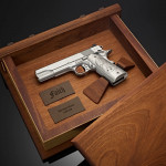 nella custodia, la cabot guns faith