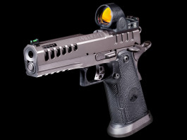 La Demolitia nella versione Blackout: una Watchtower in edizione limitata La Demolitia nell’edizione Blackout una Watchower in edizione limitata