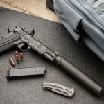 Threaded la Springfield Armory Operator Aos anche con la canna filettata