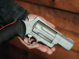 Torna in produzione il revolver multicalibro Taurus Raging Judge Torna in produzione il revolver multicalibro Taurus Raging Judge