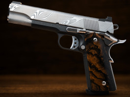 Torna la Zebra Damascus 1911: Cabot Guns lancia l’edizione 2025 Torna la Zebra Damascus 1911 Cabot Guns lancia l’edizione 2025