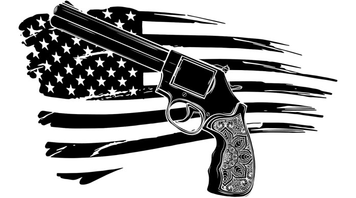 Costa (Il Post) su armi e violenza in America - revolver davanti a bandiera americana