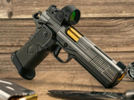 La Cabot Guns svela l’Apocalypse Max La Cabot Guns svela l’Apocalypse Max