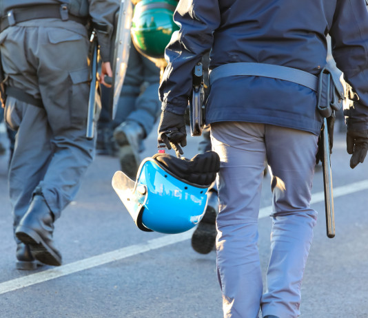 Siulp critica la bozza della legge di bilancio 2026 Siulp critica la bozza della legge di bilancio 2026 - agenti di polizia di stato