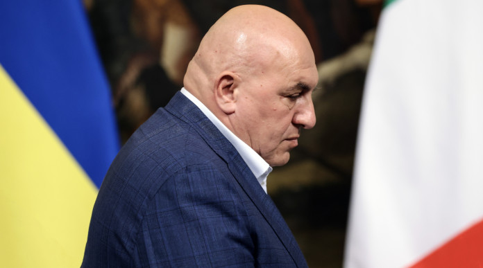 Crosetto in consiglio dei ministri e in parlamento ddl sul servizio militare Crosetto in consiglio dei ministri e in parlamento ddl sul servizio militare