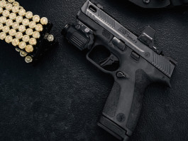 Smith & Wesson introduce la Performance Center M&P9 Shield X Carry Comp Smith & Wesson introduce la Performance Center M&P9 Shield X Carry Comp