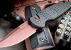 Tr3 Rose Gold: un coltello oro rosa per Nighthawk Custom Tr3 Rose Gold un coltello oro rosa per Nighthawk Custom
