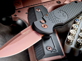 Tr3 Rose Gold: un coltello oro rosa per Nighthawk Custom Tr3 Rose Gold un coltello oro rosa per Nighthawk Custom