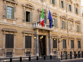 Decreto sicurezza, odg Verdi-Sinistra: ridurre la diffusione delle armi tra privati Decreto sicurezza, odg Verdi-Sinistra ridurre la diffusione delle armi tra private - palazzo madama, sede del Senato