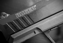 Il Corriere della Sera: Beretta punta al 30% di Ruger Il Corriere della Sera Beretta punta al 30% di Ruger - pistola Ruger