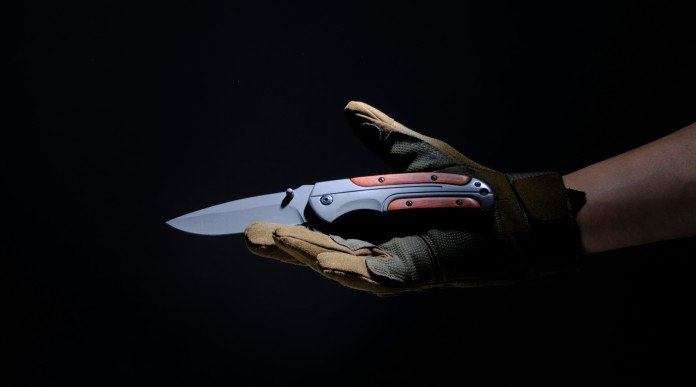 Governo preannuncia emendamento al porto di coltelli senza motivo giustificato