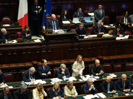Sul decreto sicurezza la Camera accorda la fiducia al governo Sul decreto sicurezza la Camera accorda la fiducia al governo Meloni