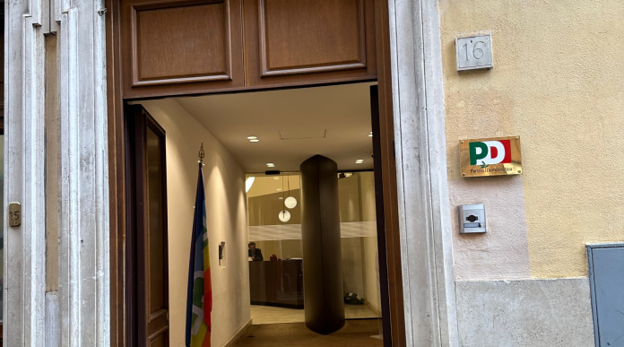 Per il Partito democratico è «incontrollato» l’uso delle armi in Italia
